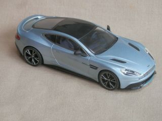 Aston Martin Vanquish 2013,  Rare 1:43 Kyosho Model,  Silver,  A1