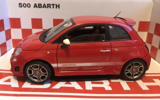 Abarth 500 - Red - 1/18 Scale - Mondo Motors