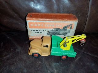 DINKY TOYS No 25C BREAKDONE TRUCK BOXED DINKY SERVICE 3