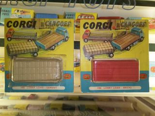 Corgi Toys Cargoes No.  1486 - Bricks And No.  1488 Cement Bags But Pack Opened
