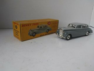 Dinky Toys 150 Rolls - Royce Silver Wraith 2