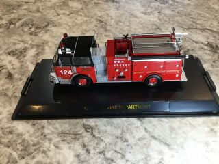 Code 3 Collectibles 1/64 Chicago American Lafrance Pumper
