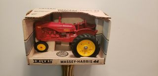 Ertl Red Massey Harris 44 Tractor Die Cast 1/16 Metal 1988 Iowa Toy Farm