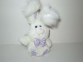 Giggle Bunny Rabbit Plush White Easter Bunny Laughs Stuffed Animal 1993 Dan Dee