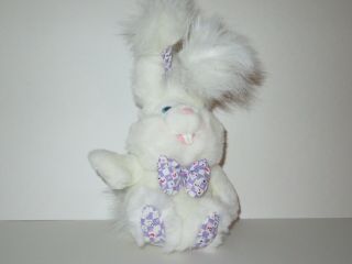 Giggle Bunny Rabbit Plush White Easter Bunny Laughs Stuffed Animal 1993 Dan Dee 2
