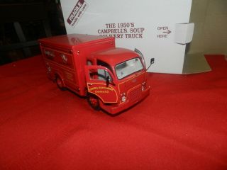 Danbury 1950 ' s Campbell ' s Soup Delivery Truck 1:24th Scale 3