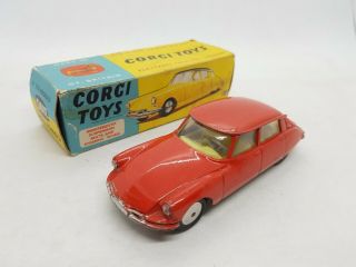 Vintage Corgi Toys 210s Citroen D.  S.  19 - Playworn,  Box Diecast Car