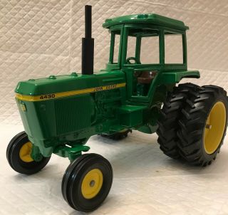 Vintage Ertl John Deere 4430 Farm Toy Tractor With Cab And Duals