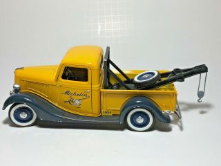 Vtg Yellow Sanrio 1934 Ford V8 Service Michelin Towing Truck Diecast 1:19 Model