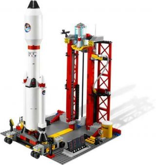 Complete Lego City Space Center: Rocket,  Launch Pad,  And Mission Control (3368)