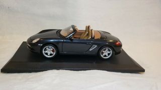 Maisto Porsche Boxster S 1:18 Scale Die Cast Model Dark Blue Car On Stand