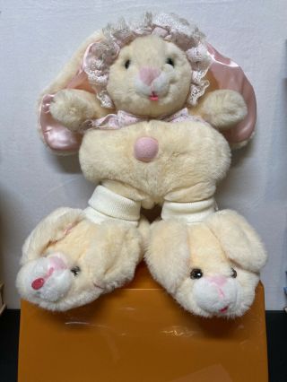 Vintage R.  G.  Barry Corp.  Snuggle Buddies Plush Bunny Stuffed Animal W/ Slippers