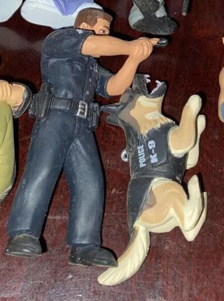 Homies Lil Locosters Series 4 2 Different Figures Vintage Rare Cop Dog