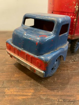 Vintage Pressed Steel Toys Structo Cattle Farms Semi Truck & Trailer