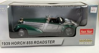 1:18 Sunstar 1939 Horch 855 Roadster Diecast 2404
