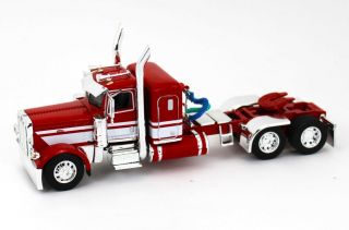 First Gear Dcp 1:64 Red & White Peterbilt 389 W/36 " Sleeper Semi Truck