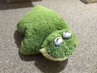 Pillow Pets Frog Medium Size