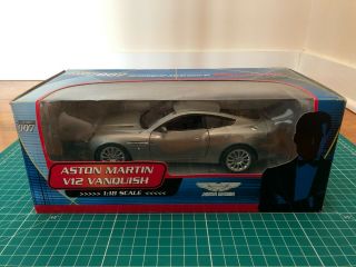 1/18 Scale Diecast: James Bond Aston Martin Vanquish