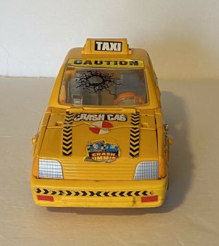 Incredible Crash Dummies by TYCO: YELLOW TAXI CRASH CAB CAR 2 - COMPLETE 3
