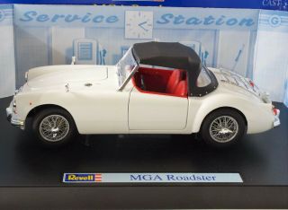 Mg Mga Roadster White Revell 1:18 Scale 08455 Rare Model