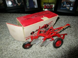 Ji Case Ih Farmall Mccormick Farm Toy Tru Scale Eska Carter 2b Tillage Plow Box