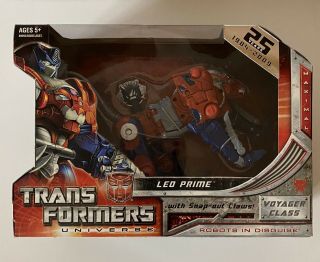 Transformers Universe 25 Years Leo Prime Voyager Class Hasbro