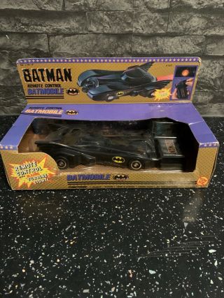 Toy Biz Batman Batmobile Remote Control Dc Comics