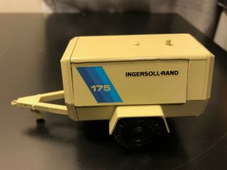Nzg 189 Ingersoll - Rand 175 Compressor - Scale 1:50 - Die Cast Model