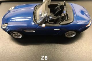 Minichamps 1/43 Scale - Bmw Z8 Roadster Topaz Blue Dealer Box Diecast Model Car