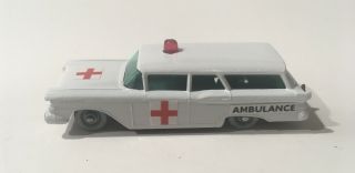 Phantom Matchbox Lesney 31 Custom Ford Ambulance Station Wagon. 2