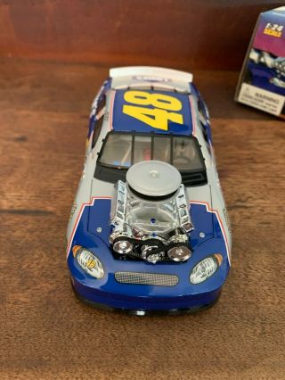 Action 2005 Jimmie Johnson Muscle Machines Lowe ' s 1/24 Diecast 2