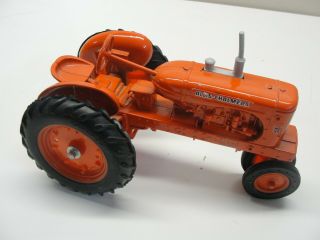 Allis Chalmers Wd - 45 Ertl 1:16 Scale Die - Cast Farm Tractor