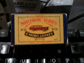 Vintage Matchbox Series No.  31 Moko Lesney Ford Station Wagon Empty Box Only