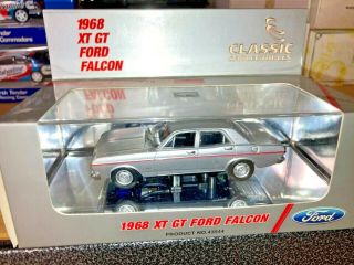 CLASSIC CARLECTABLES 1/43 FORD FALCON XT GT 1968 GT Silver No 43544 2