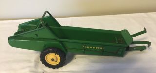 Vintage - 1960s John Deere Toy Manure Spreader