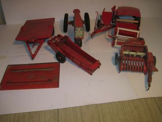 Carter Tru - Scale Farm Toy Tractor Set 1/16 Old Combine Chopper Trailer