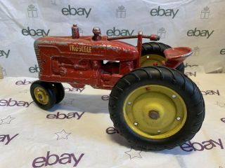 Vintage Red Cast Iron 1952 Tru - Scale M Tractor 1/16