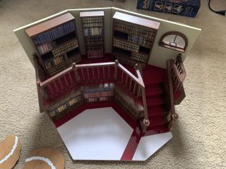 BUFFY THE VAMPIRE SLAYER LIBRARY PLAYSET - - DIAMOND DST W/ Figures,  Accessories 5