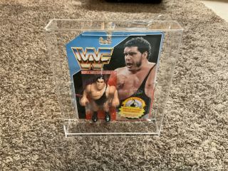 Wwf Hasbro Moc Andre The Giant Foreign Card Moc In Acrylic Case
