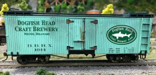 " Bachmann " Dogfish Head Brewery Reefer On30 Scale Weathered Pre - Owned