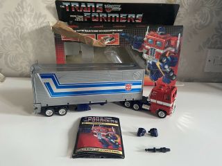 Transformers Autobot Commander Optimus Prime G1 Hasbro 1984 Boxed 100 Complete