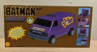 ToyBiz Batman Batman Joker Van Vehicle - - Vintage 5