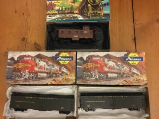 Athearn Ho American Railroad Box Cars & Caboose Express Nyc Wagons Boxed