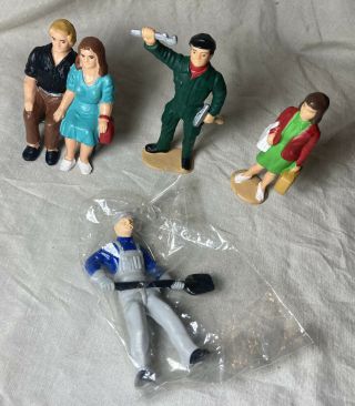 (5) Vintage Lgb G Scale Figures With Small Metal Bench & Track Worker