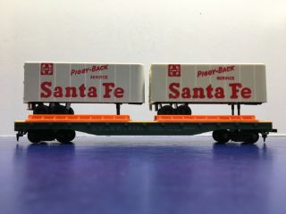Ho Scale " At&sf 90806 " Freight Train Flat Train W/ 2 " Santa Fe " Trailers.  3/5
