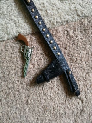 1/6 scale handmade leather cowboy belt and pistol fits vintage action man 2
