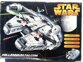 Star Wars Millennium Falcon Toys R Us Exclusive 2