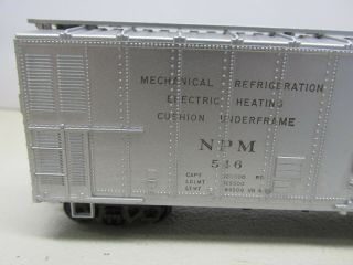 ATHEARN NORTHERN PACIFIC 50 ' BOXCAR 546 - STEP DAMAGE HO SCALE 2