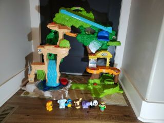 SHARE & CARE SAFARI by Fisher Price,  Little People Zoo Animals Play Set 3