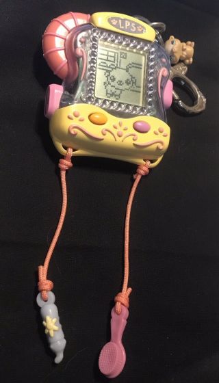 Littlest Pet Shop Digital Virtual Handheld Game Keychain 2005 Hamster And Dog